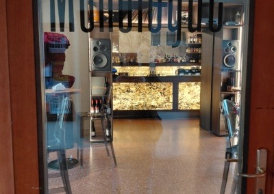 BarMonologuePietraIserniaSaonaObscuroFinsa